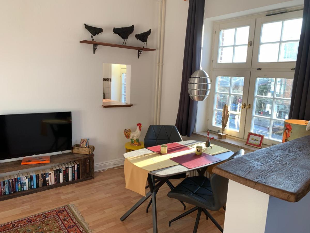 Trash De Luxe Apartment Schleswig Exterior photo